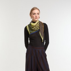 Triangle en soie, modèle Oree Sun de la marque Ma Poésie