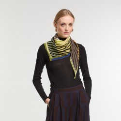 Triangle en soie, modèle Oree Sun de la marque Ma Poésie