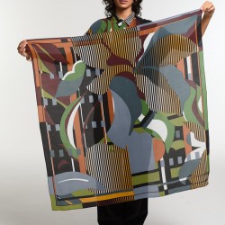 Carré de soie 100cm, modèle Bois Sacré (Sous bois) de la marque Ma Poésie