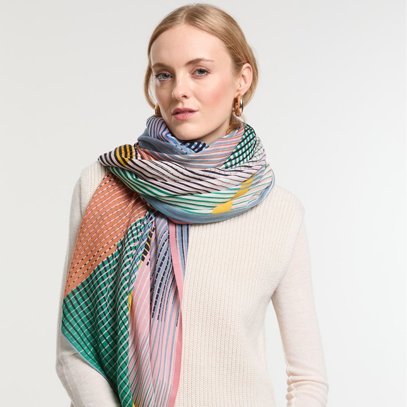 Foulard en laine, modèle Vibrant (multico) de la marque Ma Poésie Foulard en laine, modèle Vibrant (multico) de la marque Ma Poésie