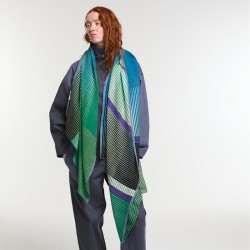 Foulard en laine, modèle Vibrant (vert) de la marque Ma Poésie