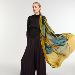 Foulard en laine, modèle Aurae (ocre) de la marque Ma Poésie
