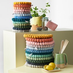 Dessous de plat en feutre de la marque Aveva.