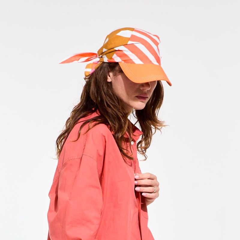 Casquette à nouer, motifs Sol, de couleur blush - Ma Poésie
